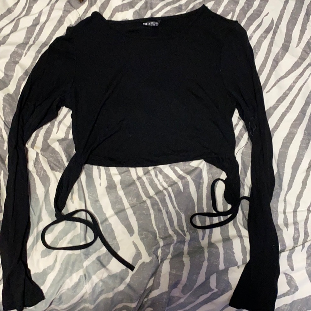 Black crop top